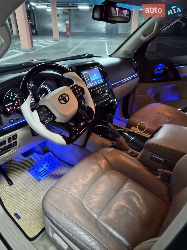 Внедорожник / Кроссовер Toyota Land Cruiser 2012 в Киеве