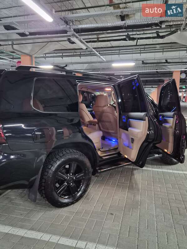 Внедорожник / Кроссовер Toyota Land Cruiser 2012 в Киеве