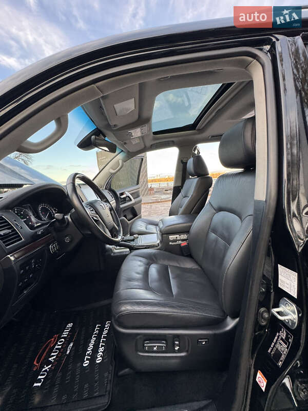 Внедорожник / Кроссовер Toyota Land Cruiser 2018 в Киеве