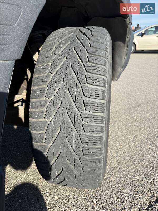 Позашляховик / Кросовер Toyota Land Cruiser 1999 в Києві фото 15 Позашляховик / Кросовер Toyota Land Cruiser 1999 в Києві