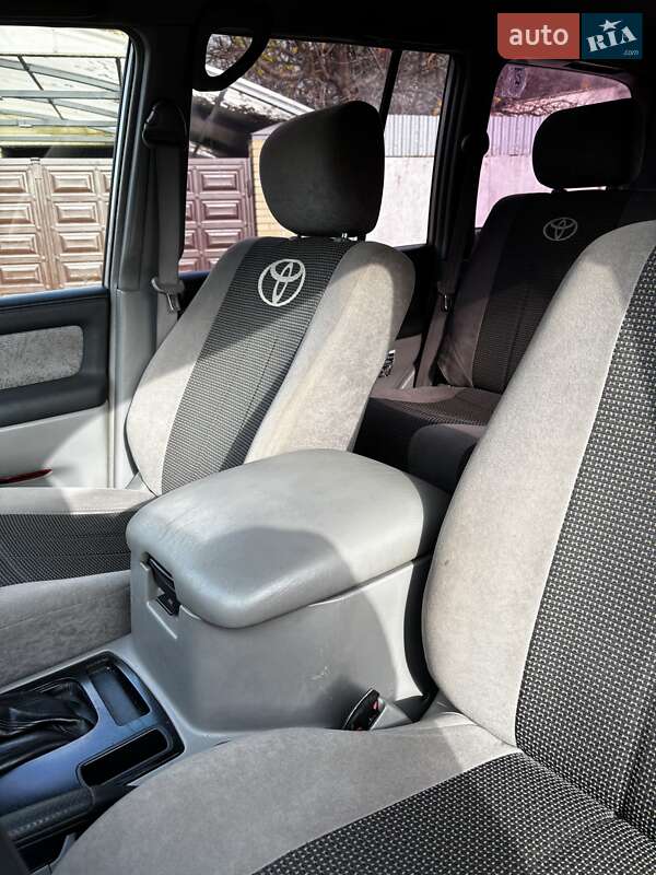Позашляховик / Кросовер Toyota Land Cruiser 2007 в Харкові фото 9 Позашляховик / Кросовер Toyota Land Cruiser 2007 в Харкові
