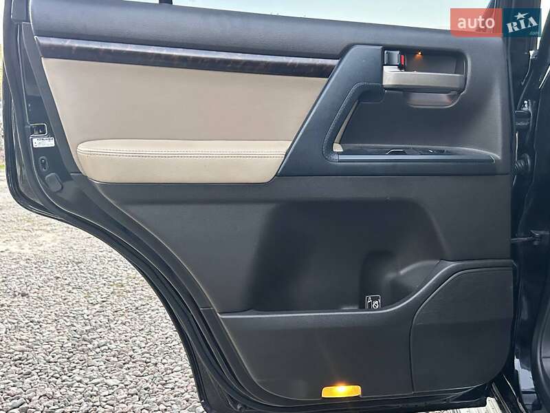 Позашляховик / Кросовер Toyota Land Cruiser 2007 в Одесі