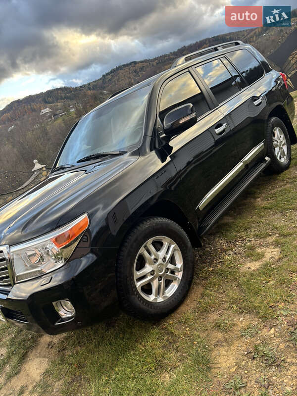 Внедорожник / Кроссовер Toyota Land Cruiser 2013 в Ивано-Франковске фото 24 Внедорожник / Кроссовер Toyota Land Cruiser 2013 в Ивано-Франковске