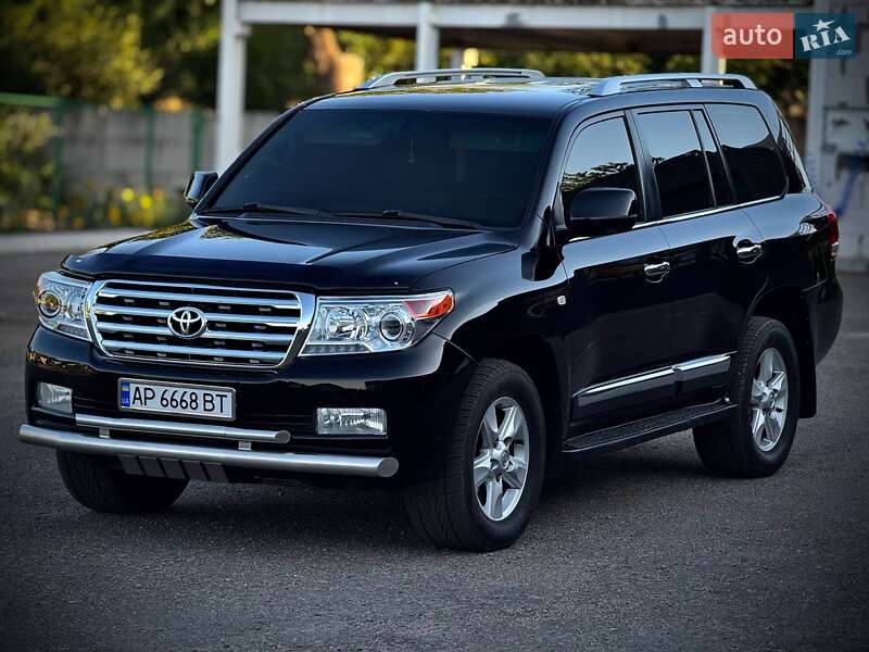 Позашляховик / Кросовер Toyota Land Cruiser 2010 в Запоріжжі