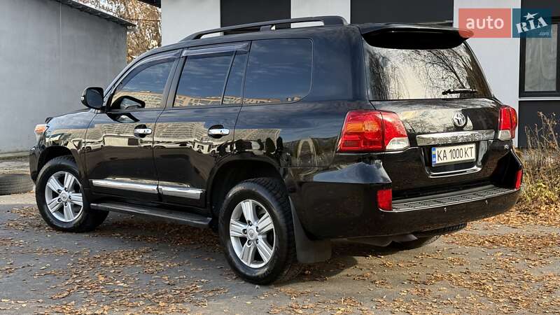 Внедорожник / Кроссовер Toyota Land Cruiser 2012 в Киеве фото 3 Внедорожник / Кроссовер Toyota Land Cruiser 2012 в Киеве