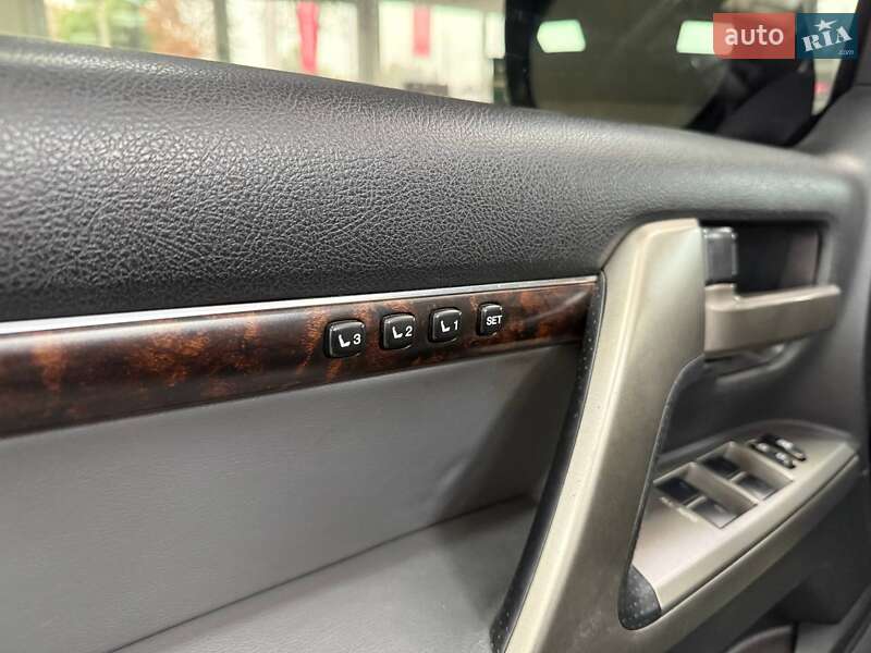 Внедорожник / Кроссовер Toyota Land Cruiser 2008 в Киеве фото 18 Внедорожник / Кроссовер Toyota Land Cruiser 2008 в Киеве