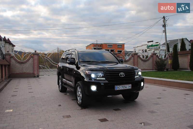 Позашляховик / Кросовер Toyota Land Cruiser 2007 в Тячеві фото 6 Позашляховик / Кросовер Toyota Land Cruiser 2007 в Тячеві