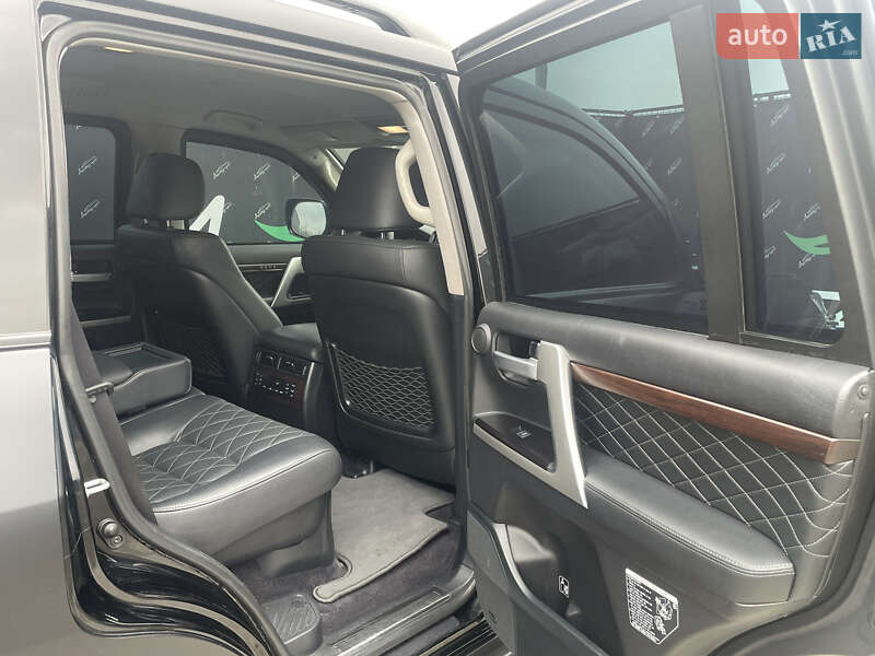 Внедорожник / Кроссовер Toyota Land Cruiser 2017 в Киеве