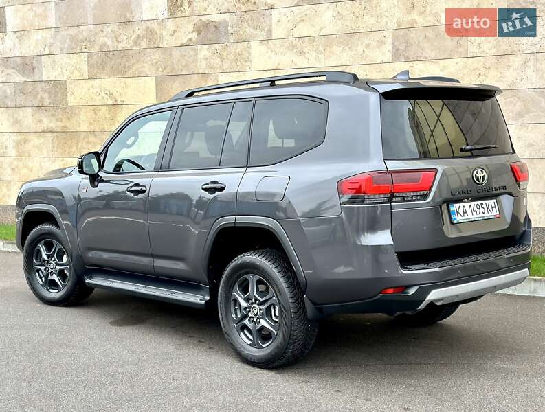 Внедорожник / Кроссовер Toyota Land Cruiser 2022 в Киеве фото 21 Внедорожник / Кроссовер Toyota Land Cruiser 2022 в Киеве