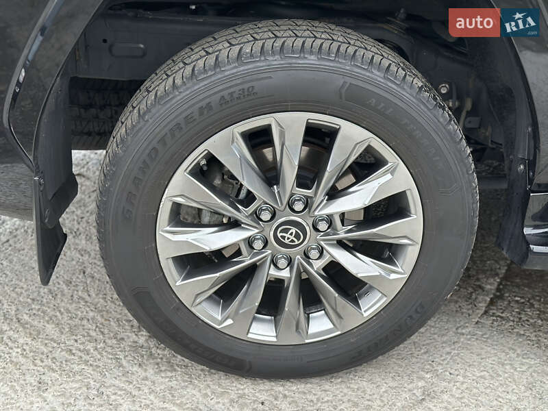 Внедорожник / Кроссовер Toyota Land Cruiser 2021 в Киеве фото 41 Внедорожник / Кроссовер Toyota Land Cruiser 2021 в Киеве