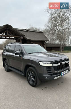 Внедорожник / Кроссовер Toyota Land Cruiser 2023 в Харькове