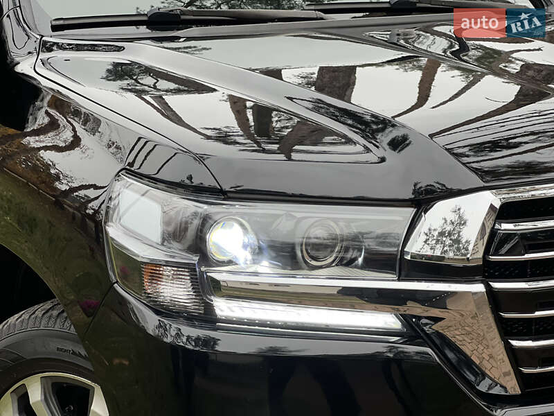 Внедорожник / Кроссовер Toyota Land Cruiser 2008 в Киеве