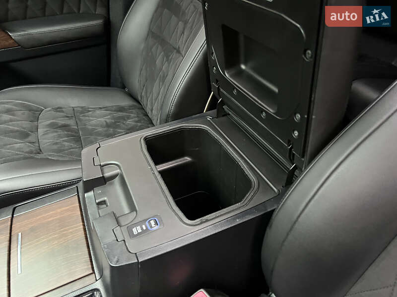 Внедорожник / Кроссовер Toyota Land Cruiser 2008 в Киеве