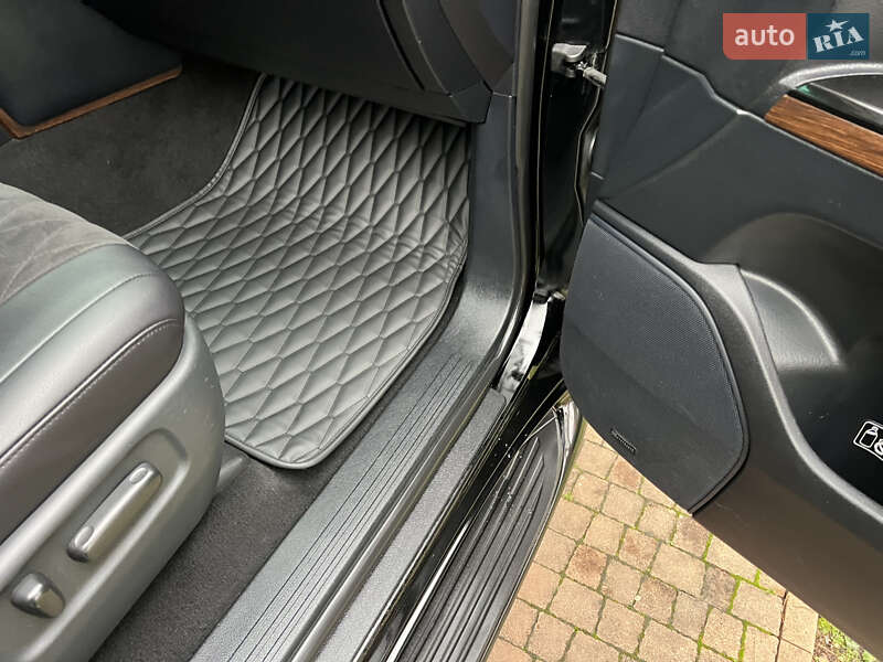 Внедорожник / Кроссовер Toyota Land Cruiser 2008 в Киеве