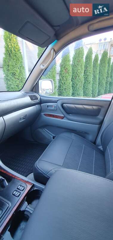 Внедорожник / Кроссовер Toyota Land Cruiser 2000 в Ужгороде фото 13 Внедорожник / Кроссовер Toyota Land Cruiser 2000 в Ужгороде