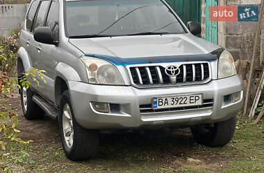 Позашляховик / Кросовер Toyota Land Cruiser 2004 в Кам'янському