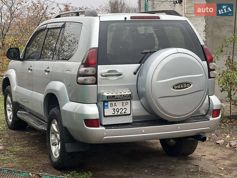 Внедорожник / Кроссовер Toyota Land Cruiser 2004 в Каменском фото 7 Внедорожник / Кроссовер Toyota Land Cruiser 2004 в Каменском