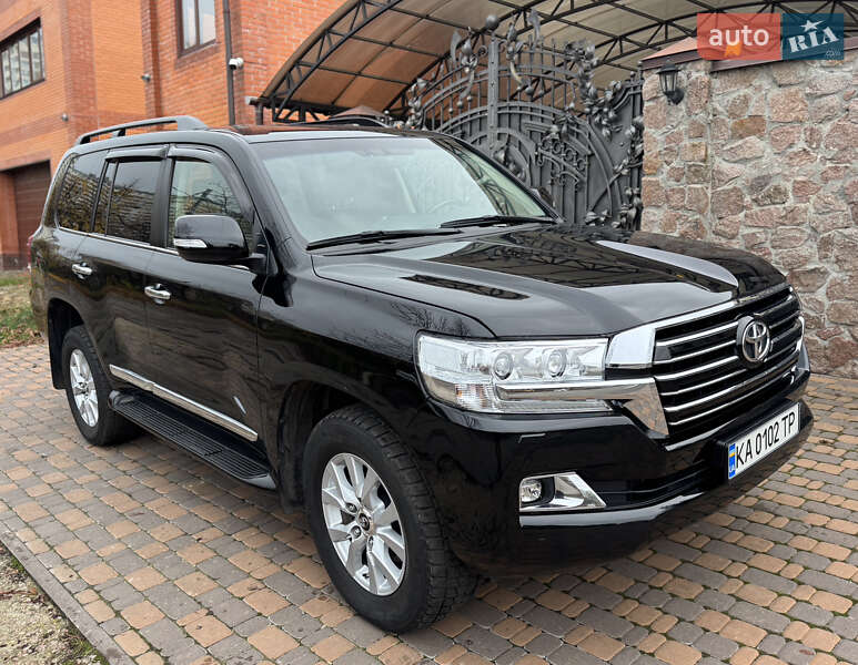 Внедорожник / Кроссовер Toyota Land Cruiser 2019 в Киеве