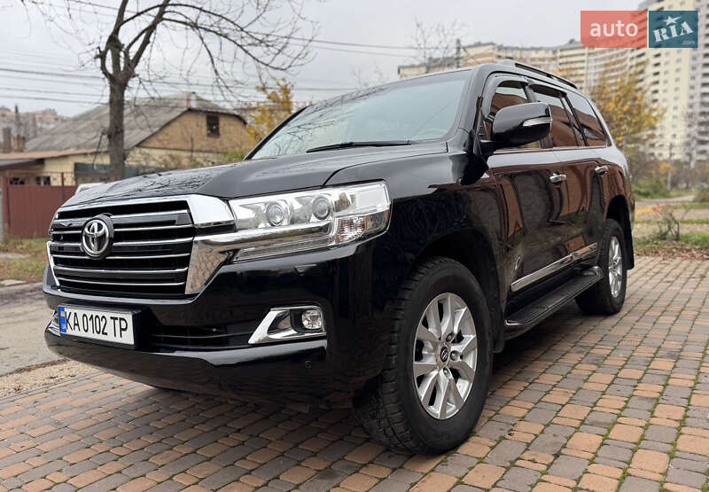 Внедорожник / Кроссовер Toyota Land Cruiser 2019 в Киеве
