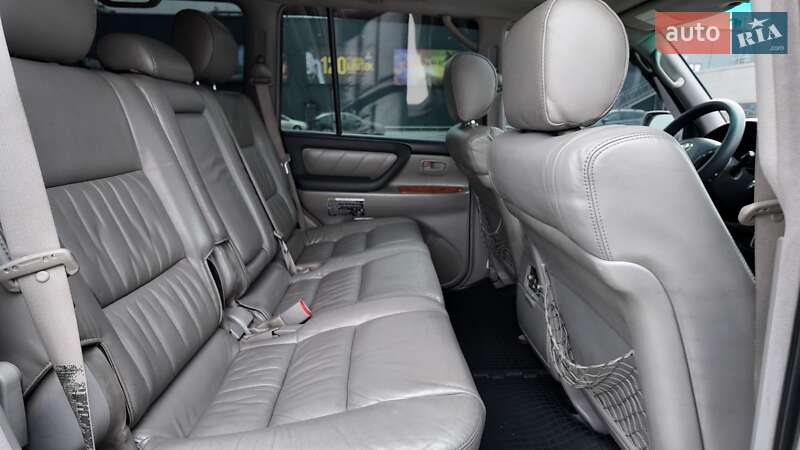 Внедорожник / Кроссовер Toyota Land Cruiser 2004 в Киеве