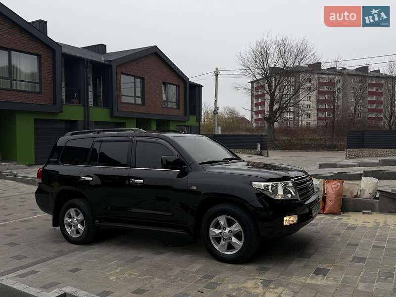 Внедорожник / Кроссовер Toyota Land Cruiser 2008 в Тернополе