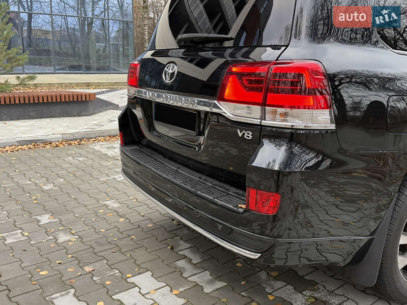 Внедорожник / Кроссовер Toyota Land Cruiser 2016 в Тернополе