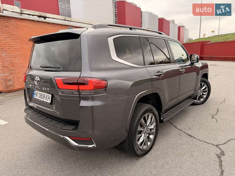 Внедорожник / Кроссовер Toyota Land Cruiser 2023 в Киеве