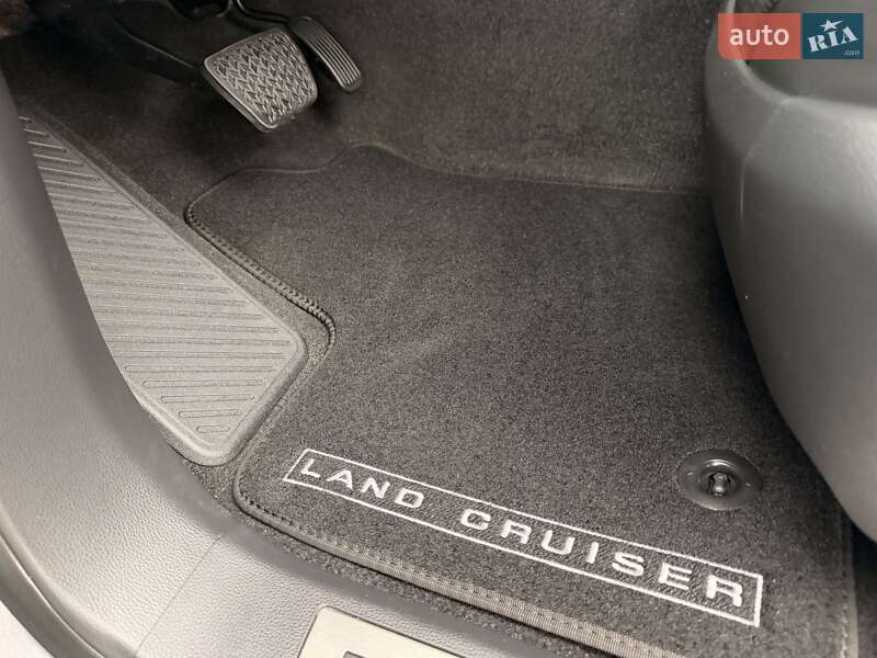 Внедорожник / Кроссовер Toyota Land Cruiser 2023 в Киеве