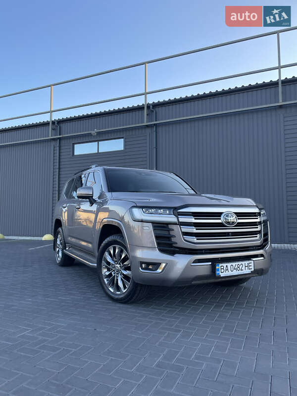 Внедорожник / Кроссовер Toyota Land Cruiser 2023 в Кропивницком
