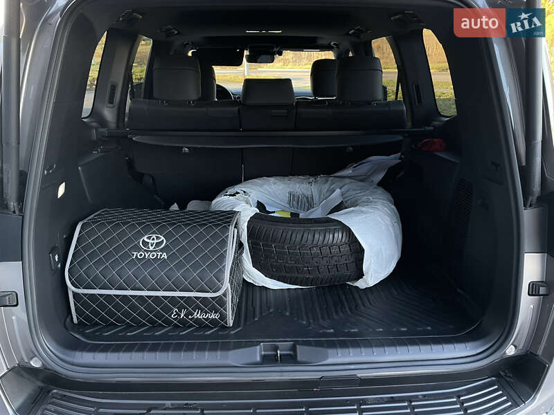 Внедорожник / Кроссовер Toyota Land Cruiser 2023 в Кропивницком