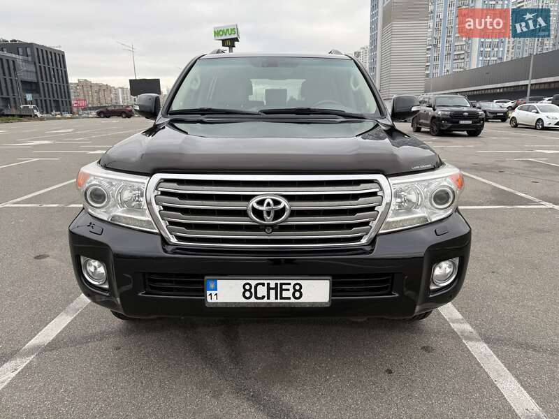 Внедорожник / Кроссовер Toyota Land Cruiser 2013 в Киеве фото 26 Внедорожник / Кроссовер Toyota Land Cruiser 2013 в Киеве