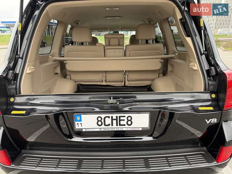 Внедорожник / Кроссовер Toyota Land Cruiser 2013 в Киеве фото 37 Внедорожник / Кроссовер Toyota Land Cruiser 2013 в Киеве