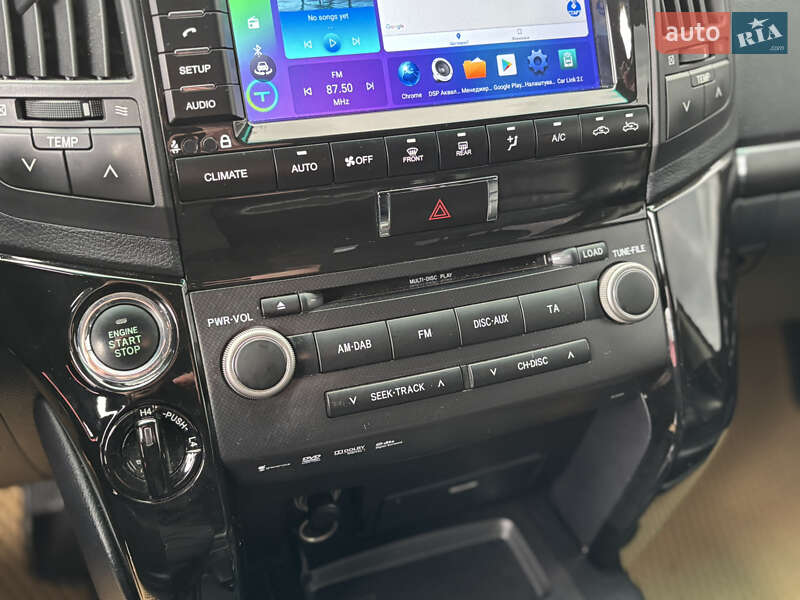 Внедорожник / Кроссовер Toyota Land Cruiser 2011 в Киеве фото 16 Внедорожник / Кроссовер Toyota Land Cruiser 2011 в Киеве