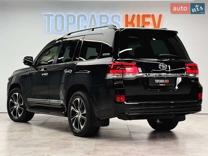 Внедорожник / Кроссовер Toyota Land Cruiser 2020 в Киеве