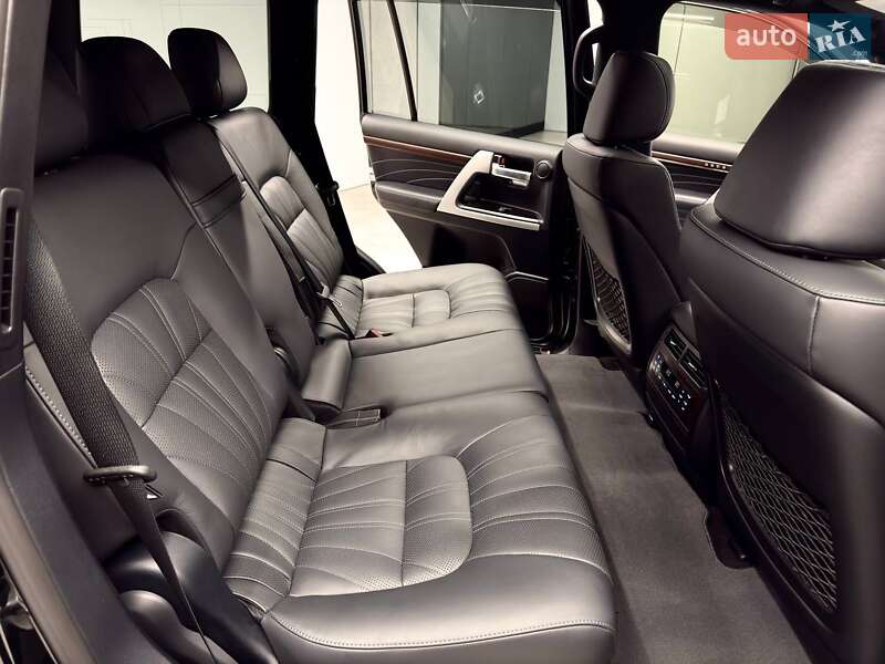 Внедорожник / Кроссовер Toyota Land Cruiser 2020 в Киеве