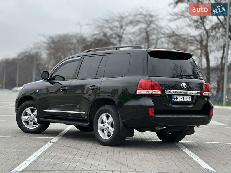 Внедорожник / Кроссовер Toyota Land Cruiser 2010 в Одессе фото 17 Внедорожник / Кроссовер Toyota Land Cruiser 2010 в Одессе