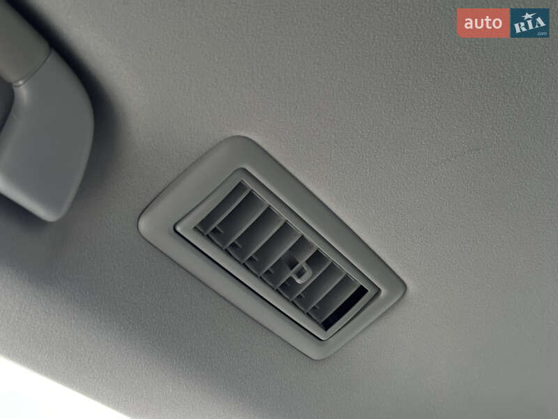 Внедорожник / Кроссовер Toyota Land Cruiser 2010 в Одессе фото 40 Внедорожник / Кроссовер Toyota Land Cruiser 2010 в Одессе