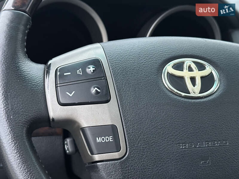 Внедорожник / Кроссовер Toyota Land Cruiser 2010 в Одессе фото 64 Внедорожник / Кроссовер Toyota Land Cruiser 2010 в Одессе