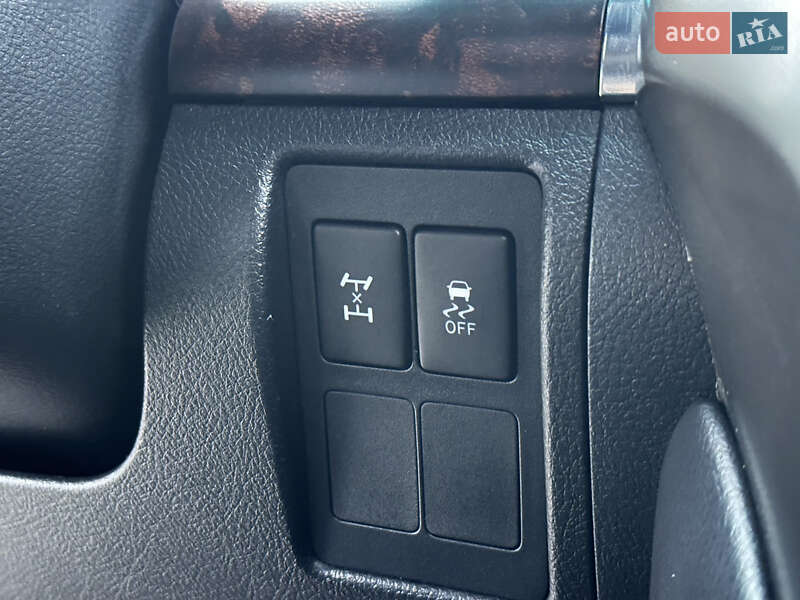 Внедорожник / Кроссовер Toyota Land Cruiser 2010 в Одессе фото 71 Внедорожник / Кроссовер Toyota Land Cruiser 2010 в Одессе