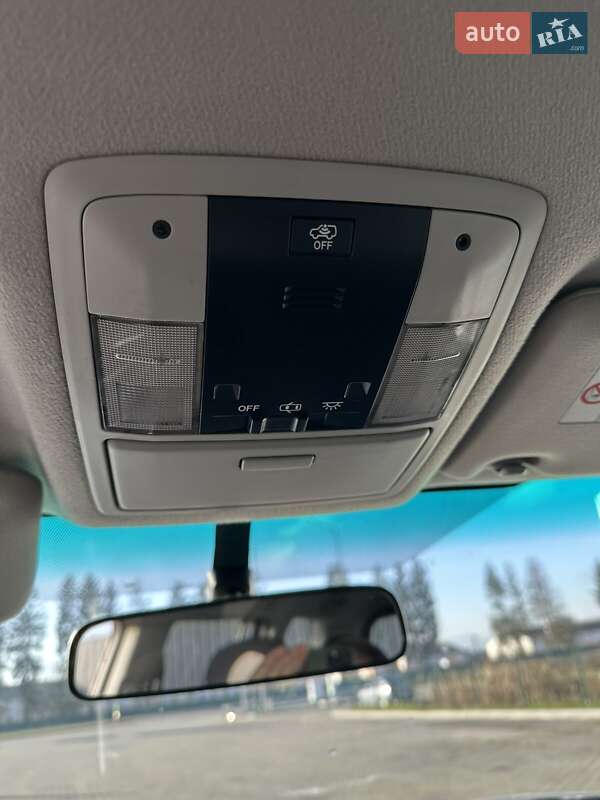 Внедорожник / Кроссовер Toyota Land Cruiser 2012 в Коломые фото 17 Внедорожник / Кроссовер Toyota Land Cruiser 2012 в Коломые