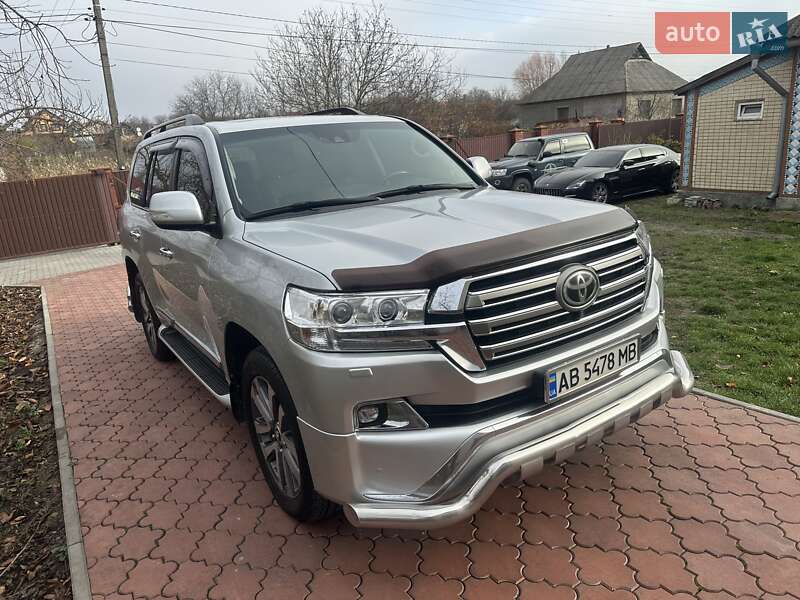 Внедорожник / Кроссовер Toyota Land Cruiser 2017 в Виннице фото 5 Внедорожник / Кроссовер Toyota Land Cruiser 2017 в Виннице