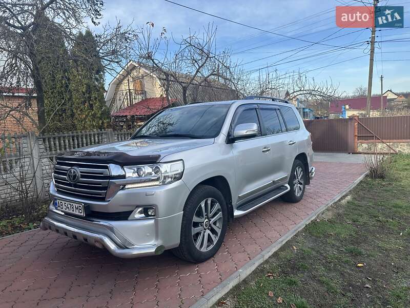 Внедорожник / Кроссовер Toyota Land Cruiser 2017 в Виннице фото 33 Внедорожник / Кроссовер Toyota Land Cruiser 2017 в Виннице