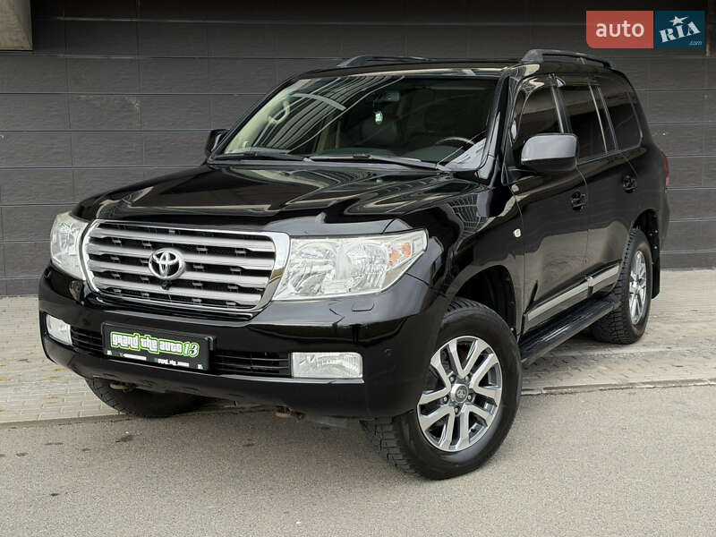 Внедорожник / Кроссовер Toyota Land Cruiser 2010 в Киеве
