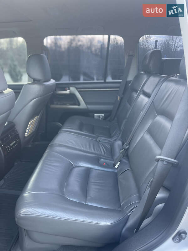 Позашляховик / Кросовер Toyota Land Cruiser 2008 в Полтаві
