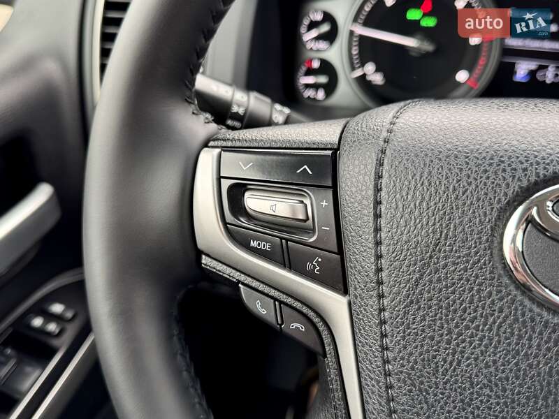 Позашляховик / Кросовер Toyota Land Cruiser 2018 в Києві