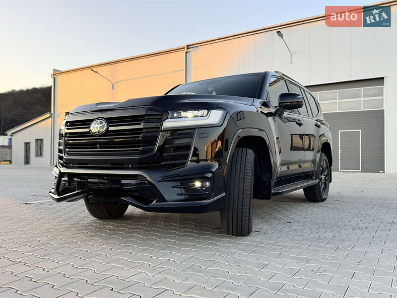 Внедорожник / Кроссовер Toyota Land Cruiser 2021 в Мукачево