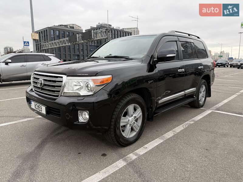 Внедорожник / Кроссовер Toyota Land Cruiser 2013 в Киеве