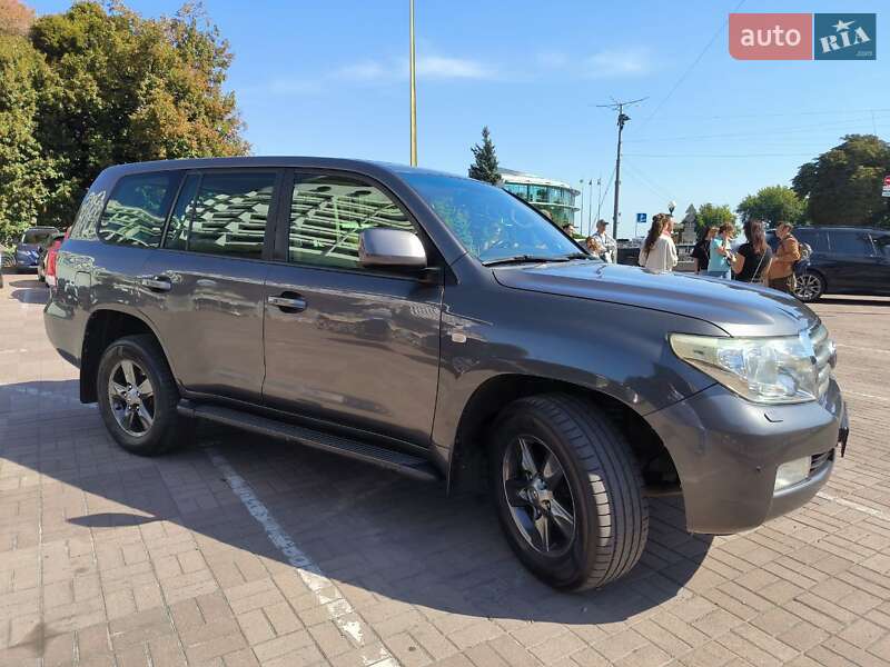 Внедорожник / Кроссовер Toyota Land Cruiser 2008 в Киеве