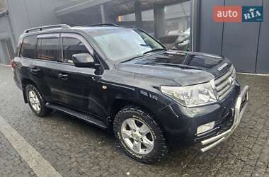 Внедорожник / Кроссовер Toyota Land Cruiser 2010 в Добрянском