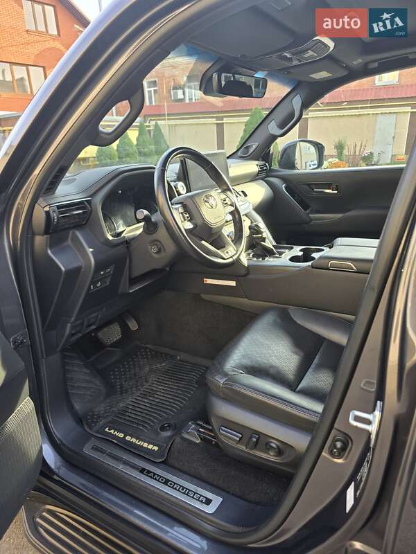 Внедорожник / Кроссовер Toyota Land Cruiser 2021 в Виннице